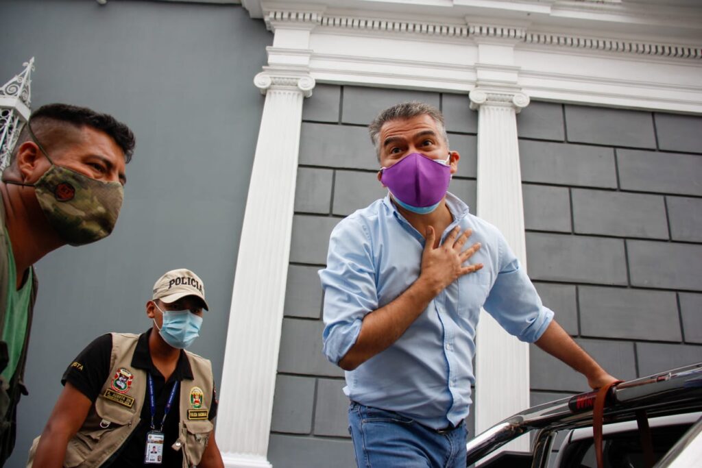 Julio Guzmán dice que se reunirá con Pedro Castillo y Keiko Fujimori