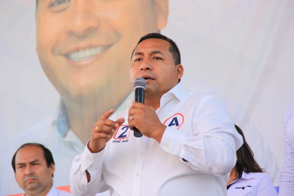 «Asistí al cierre de campaña pero no me dejaron subir al estrado»