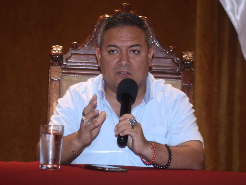Arturo Fernández se queda sin otros 3 funcionarios en la Municipalidad Provincial de Trujillo
