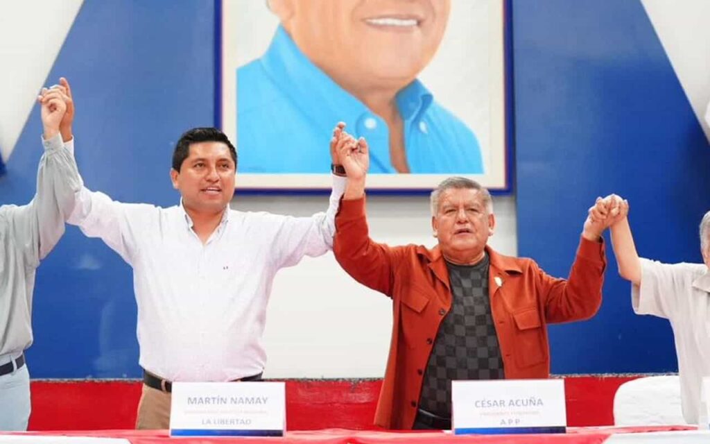 Acuña gasta S/ 7 millones en consultorías por obras que hasta cuadruplicaron su costo de inversión