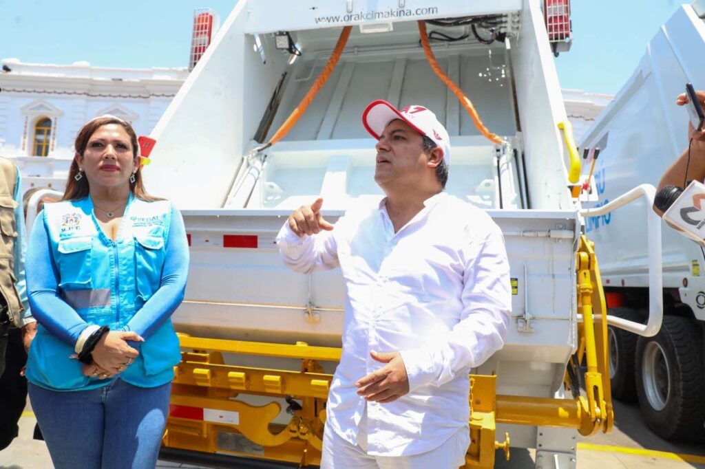 Por presunta corrupción, investigan a exfuncionaria de Fernández en la comuna de Trujillo